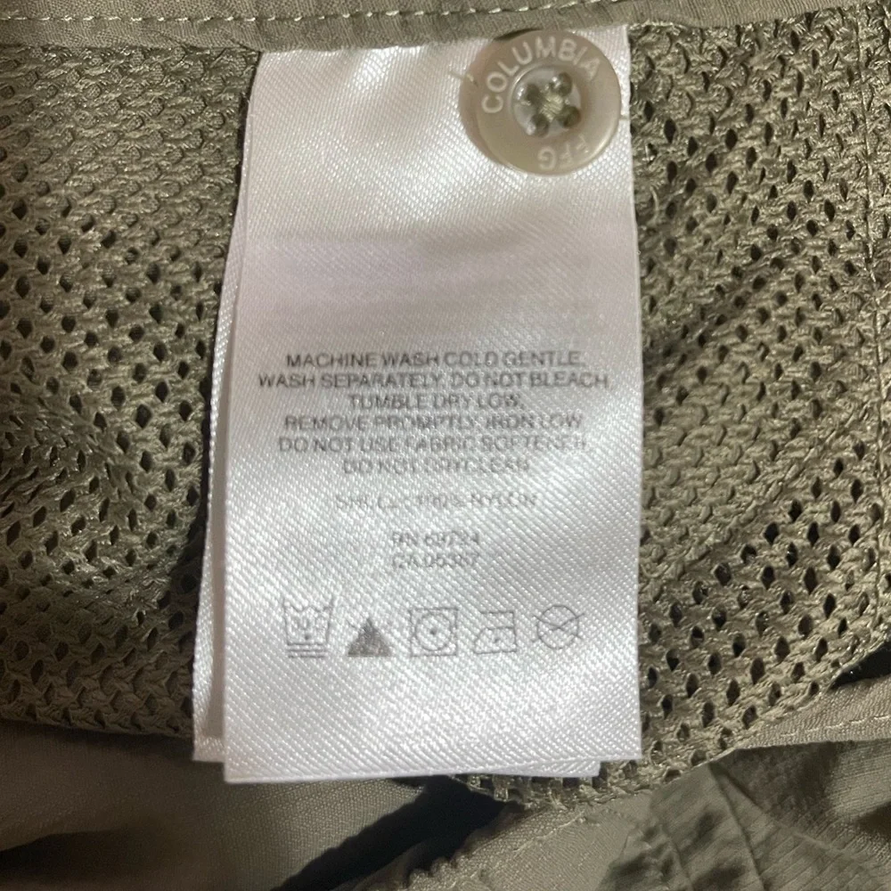 Men’s Columbia Omni-shade green utilityty conver zip-off convertible pants Large - Picture 6 of 6